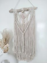 Load image into Gallery viewer, Rose Quartz - Selenite