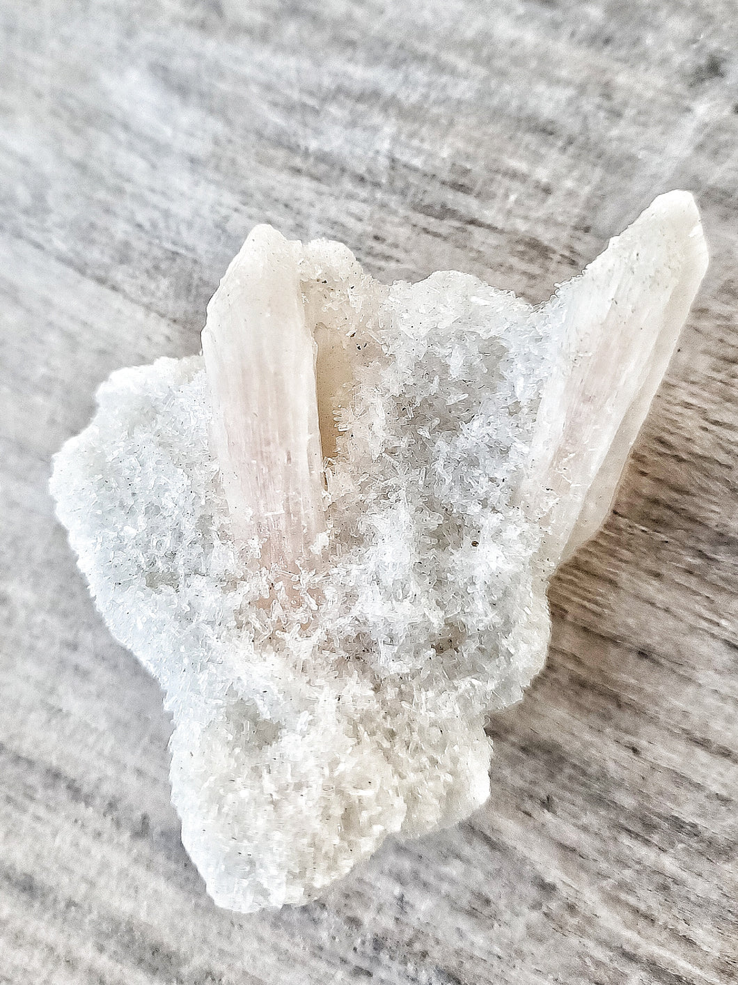 Stilbite Chalcedony