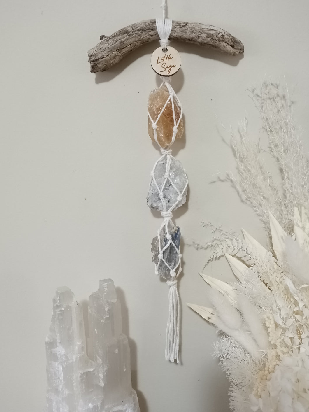 Honey Calcite - Moonstone - Kyanite