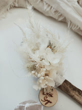 Load image into Gallery viewer, Intuitive Gift Box with Botanical Wall Hanging
