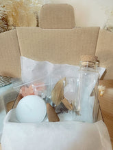 Load image into Gallery viewer, Petite Intention Setting Manifestation Jar
