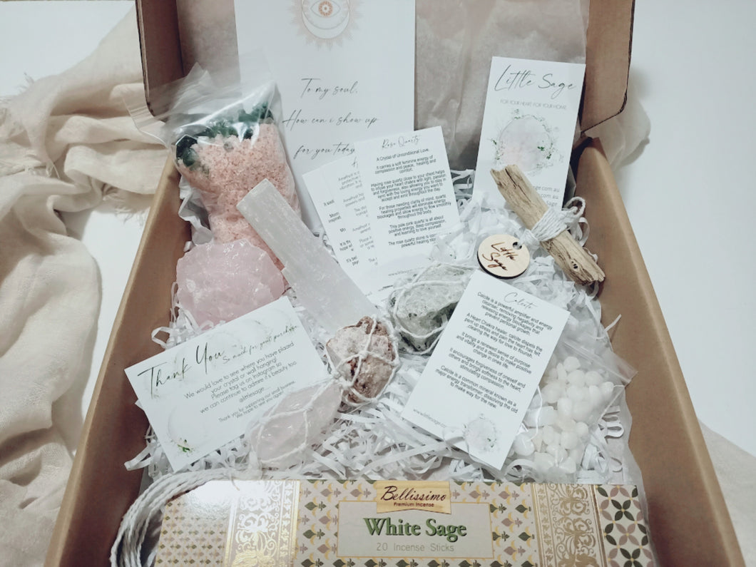 Intuitive Gift Box With Wall Hanging